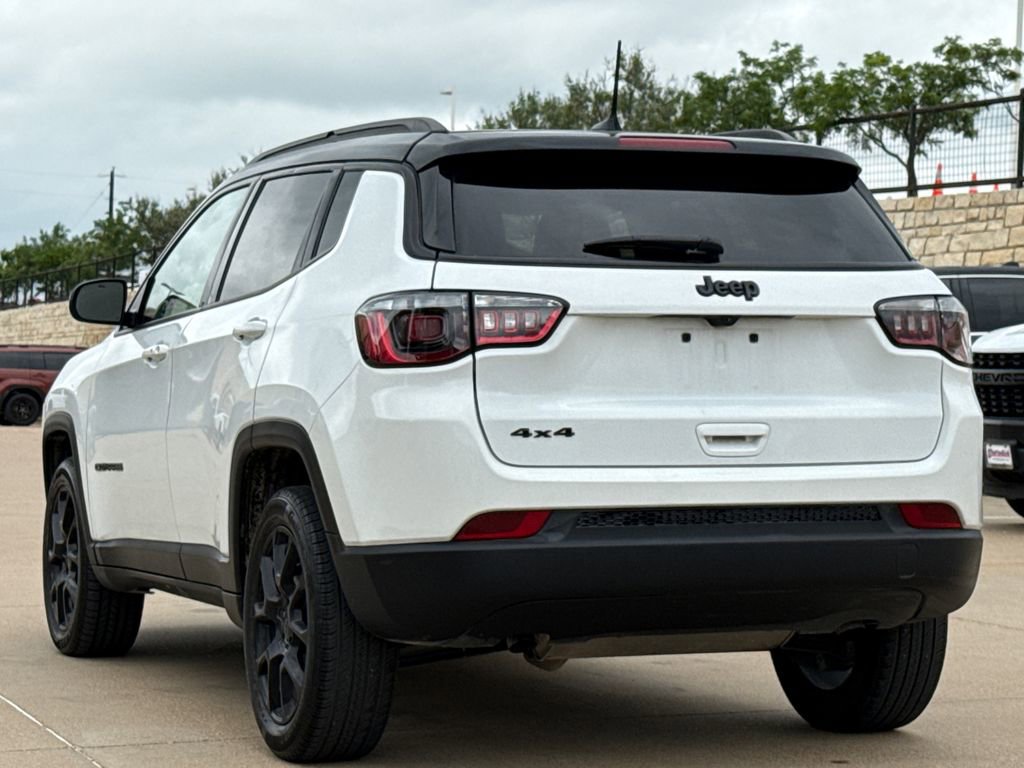 Used 2024 Jeep Compass Latitude w/ Altitude Special Edition image 5