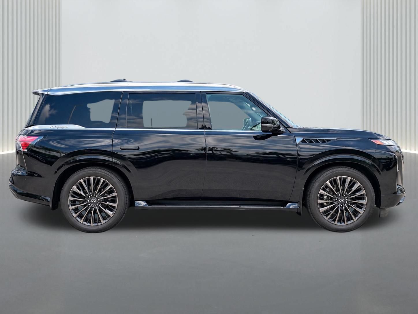 Used 2025 INFINITI QX80 Autograph w/ Autograph Exterior Package AWD/4WD image 8