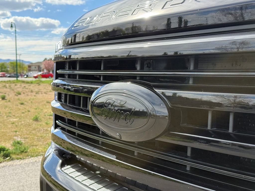 Used 2025 Ford F350 Platinum AWD/4WD image 19