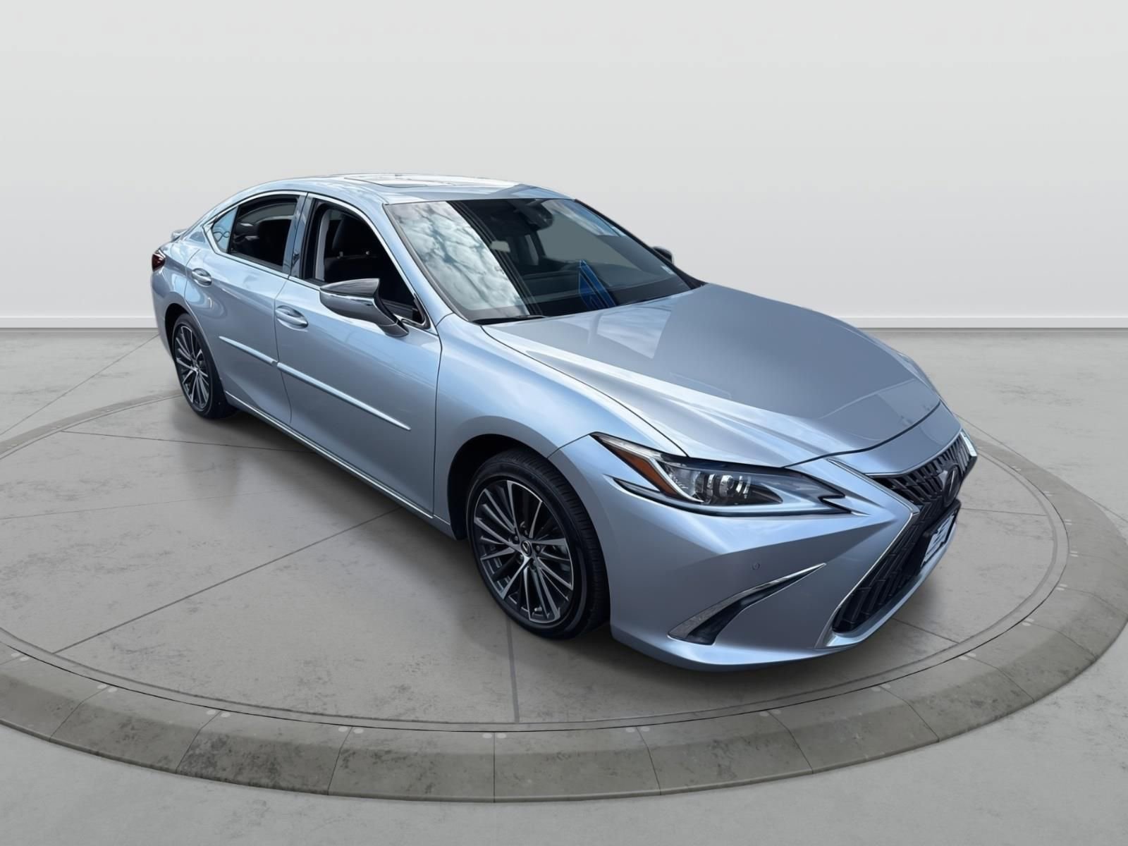 Used 2023 Lexus ES 350 w/ Premium Package