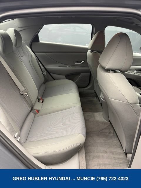 Used 2023 Hyundai Elantra SE FWD image 56