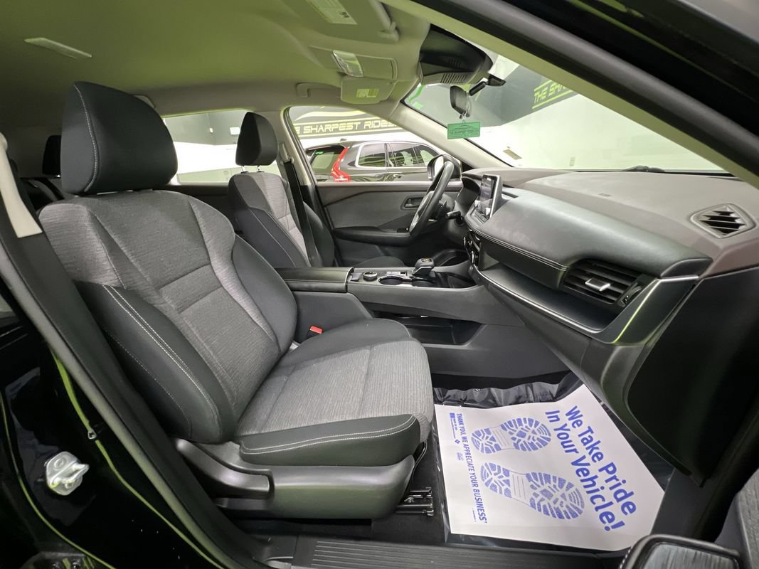 Used 2021 Nissan Rogue S AWD/4WD image 27