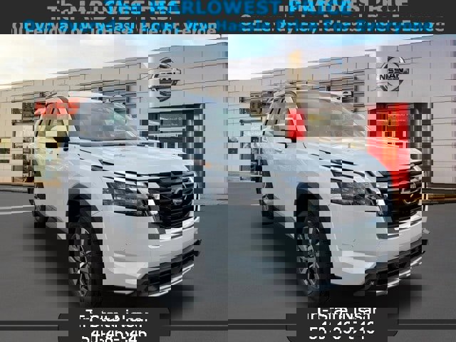 New 2025 Nissan Pathfinder SL