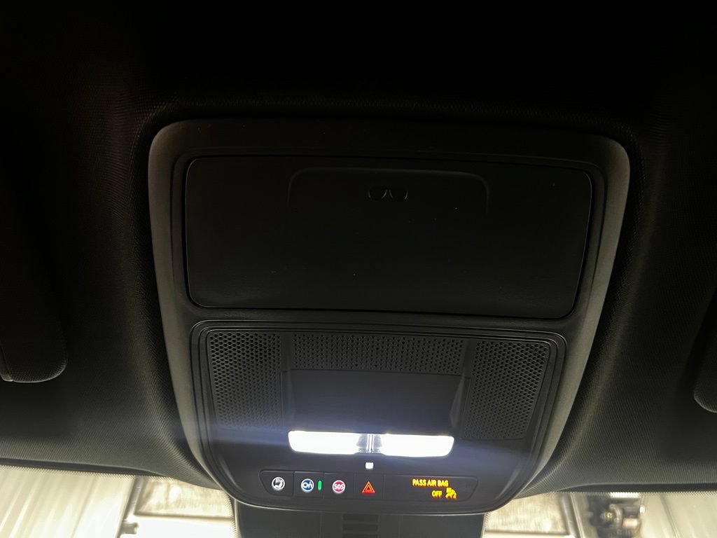 New 2026 GMC Acadia AT4 w/ Luxury Package AWD/4WD image 28