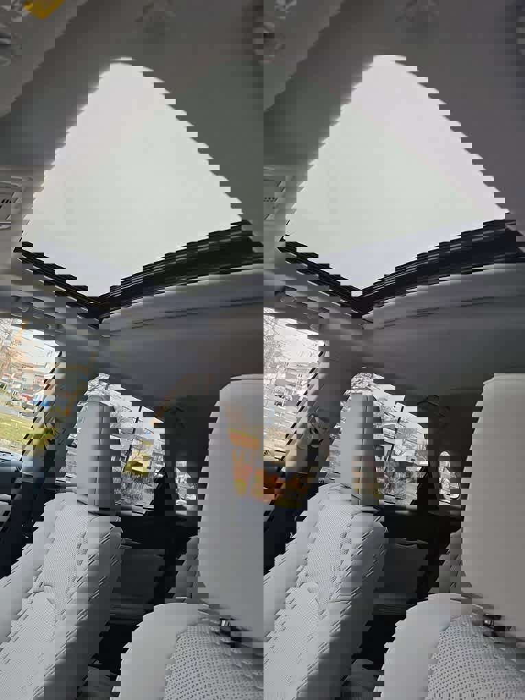 Used 2020 Lexus RX 450h AWD w/ Premium Package image 15