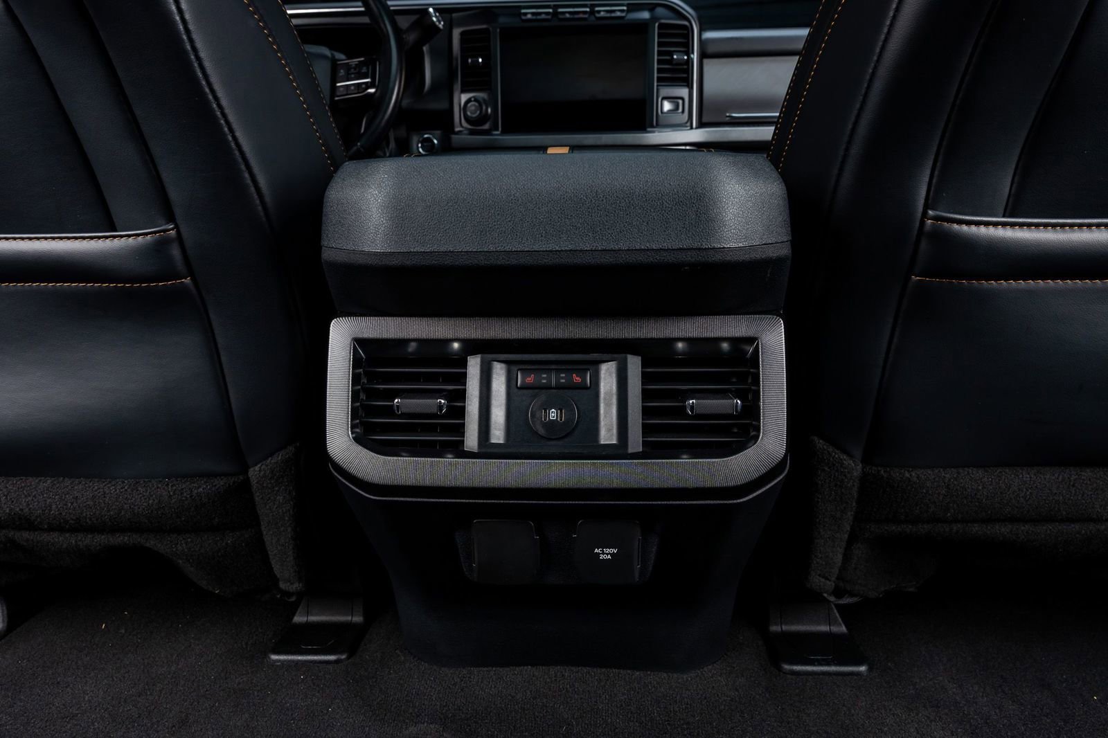 Used 2024 Ford F250 Platinum image 32