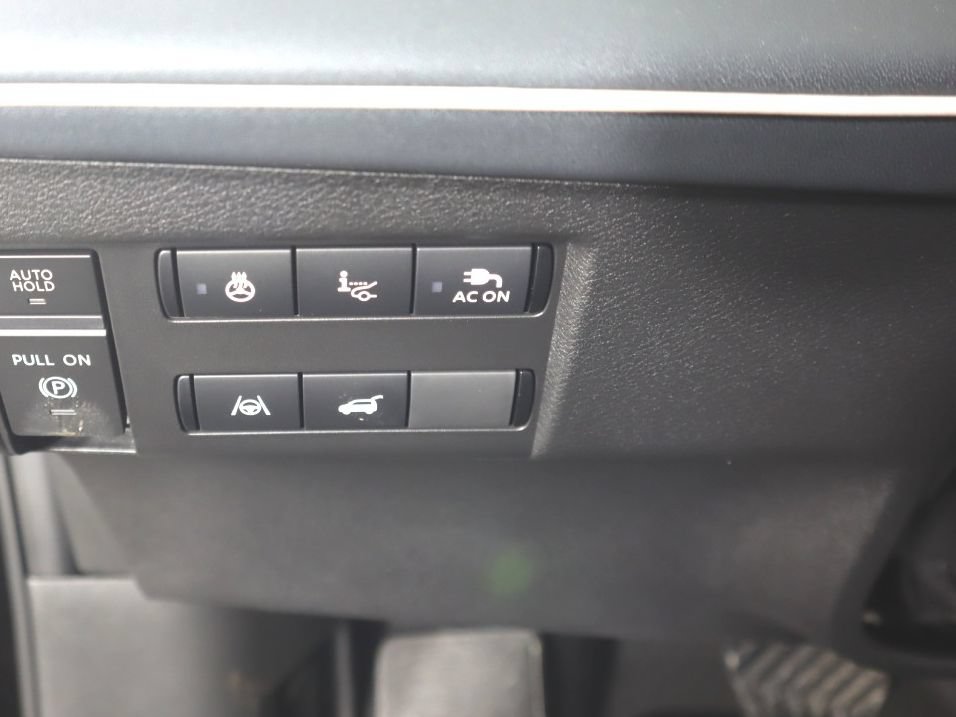 New 2026 Nissan Leaf Platinum+ w/ Floor Mat Package (Platinum+) FWD image 21