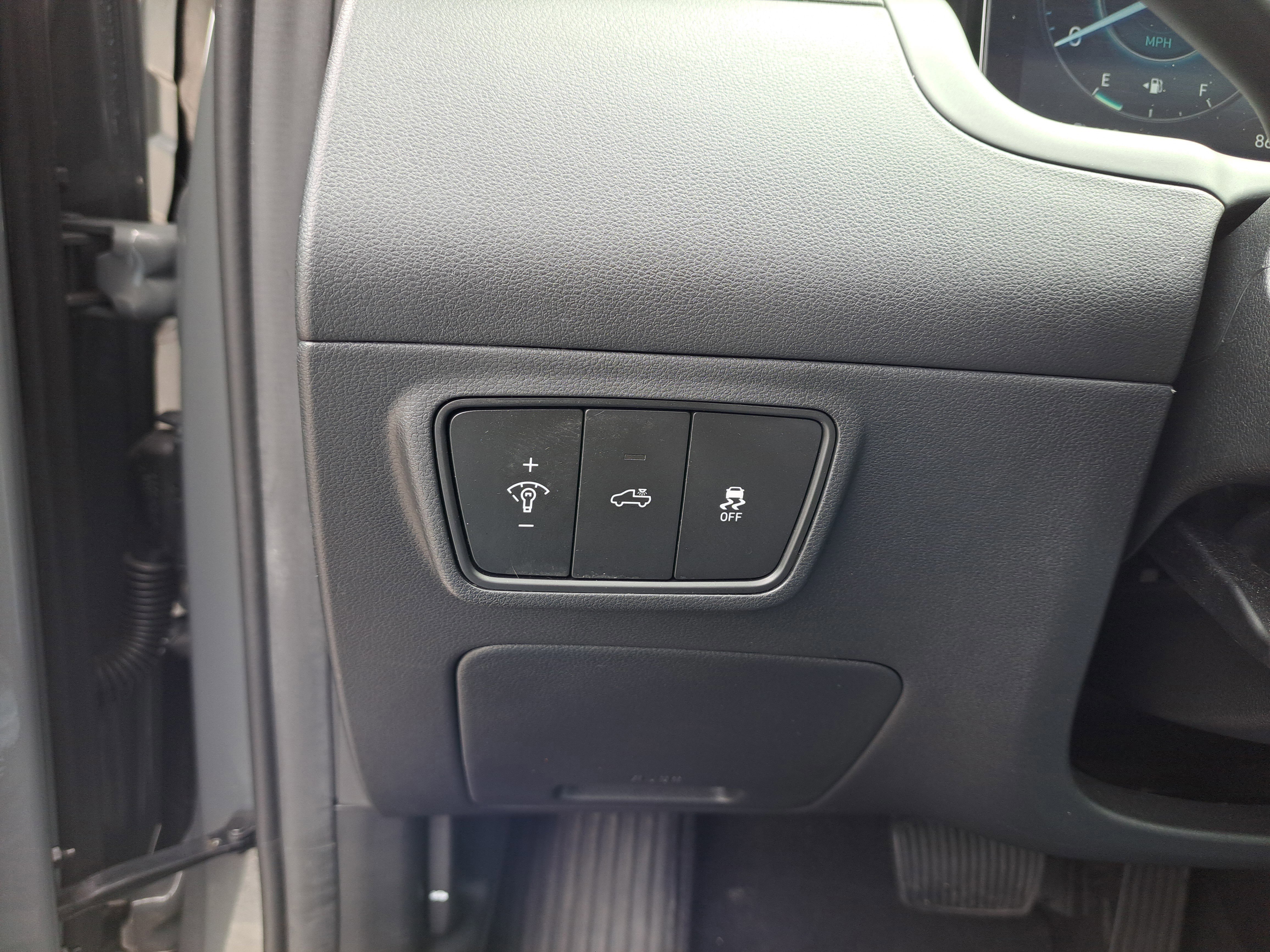 Used 2023 Hyundai Santa Cruz SEL w/ Activity Package image 19