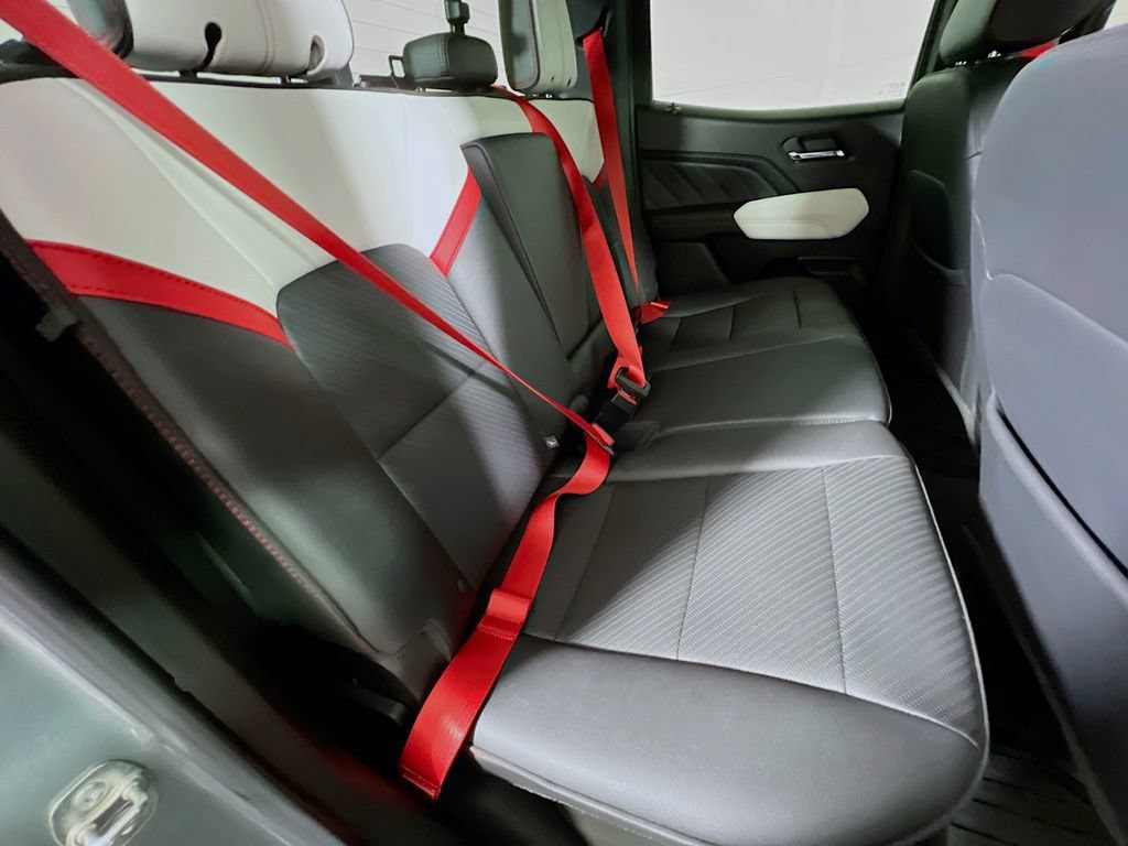 Used 2024 GMC Canyon AT4X AWD/4WD image 24