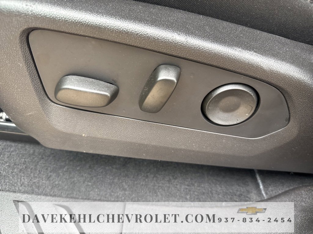 Used 2024 Chevrolet Colorado Trail Boss w/ Technology Package image 12