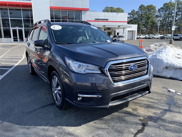 Used 2022 Subaru Ascent Limited w/ Technology Package image 2