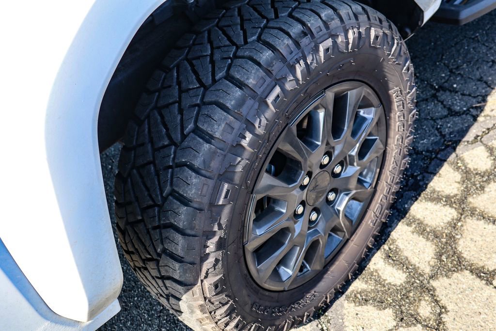 Used 2024 Toyota Tacoma TRD Sport RWD image 40