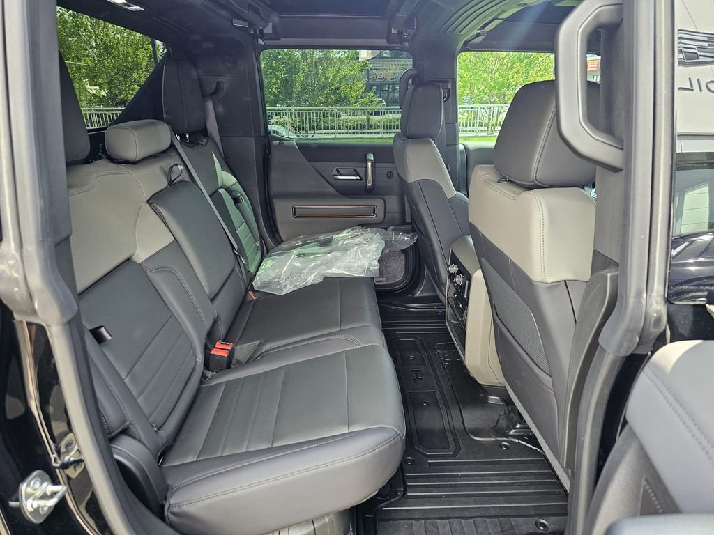 Used 2025 GMC Hummer EV 3X w/ Battery Pack, 24 Module Pack AWD/4WD image 12