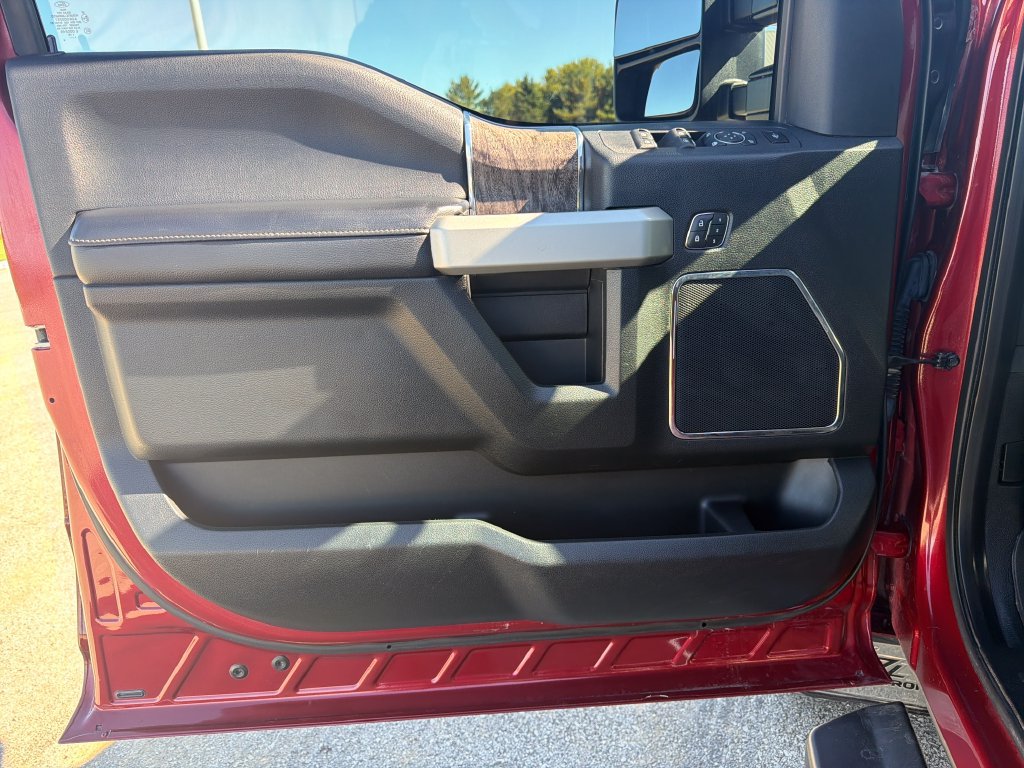 Used 2018 Ford F350 Lariat w/ Tow Technology Bundle AWD/4WD image 14