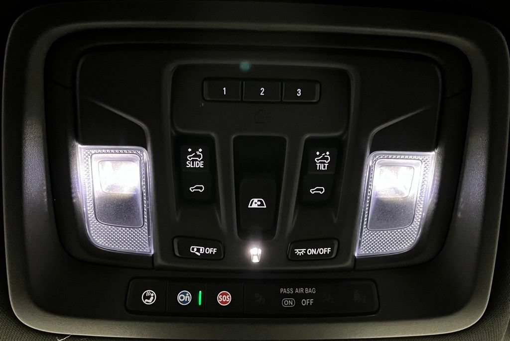 Used 2024 GMC Sierra 3500 AT4 w/ AT4 Premium Plus Package AWD/4WD image 41