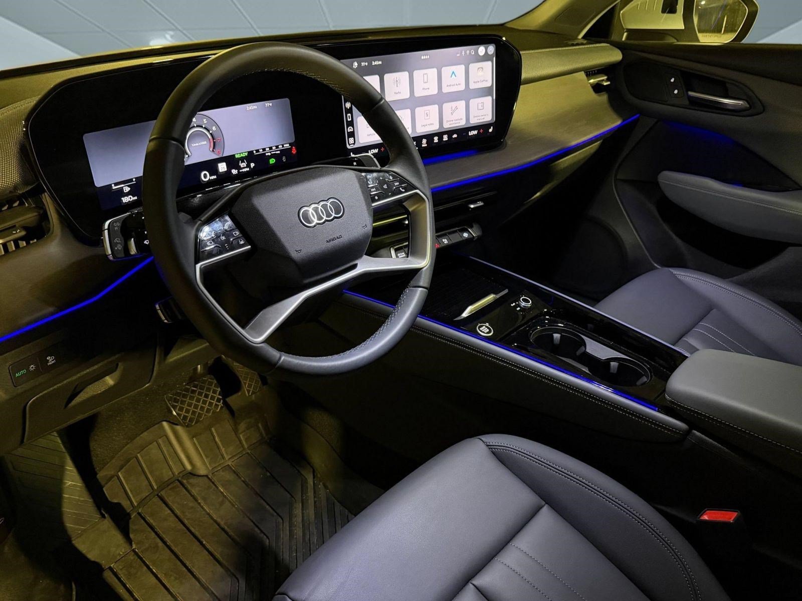 Certified 2026 Audi Q3 quattro 2.0T AWD/4WD image 4