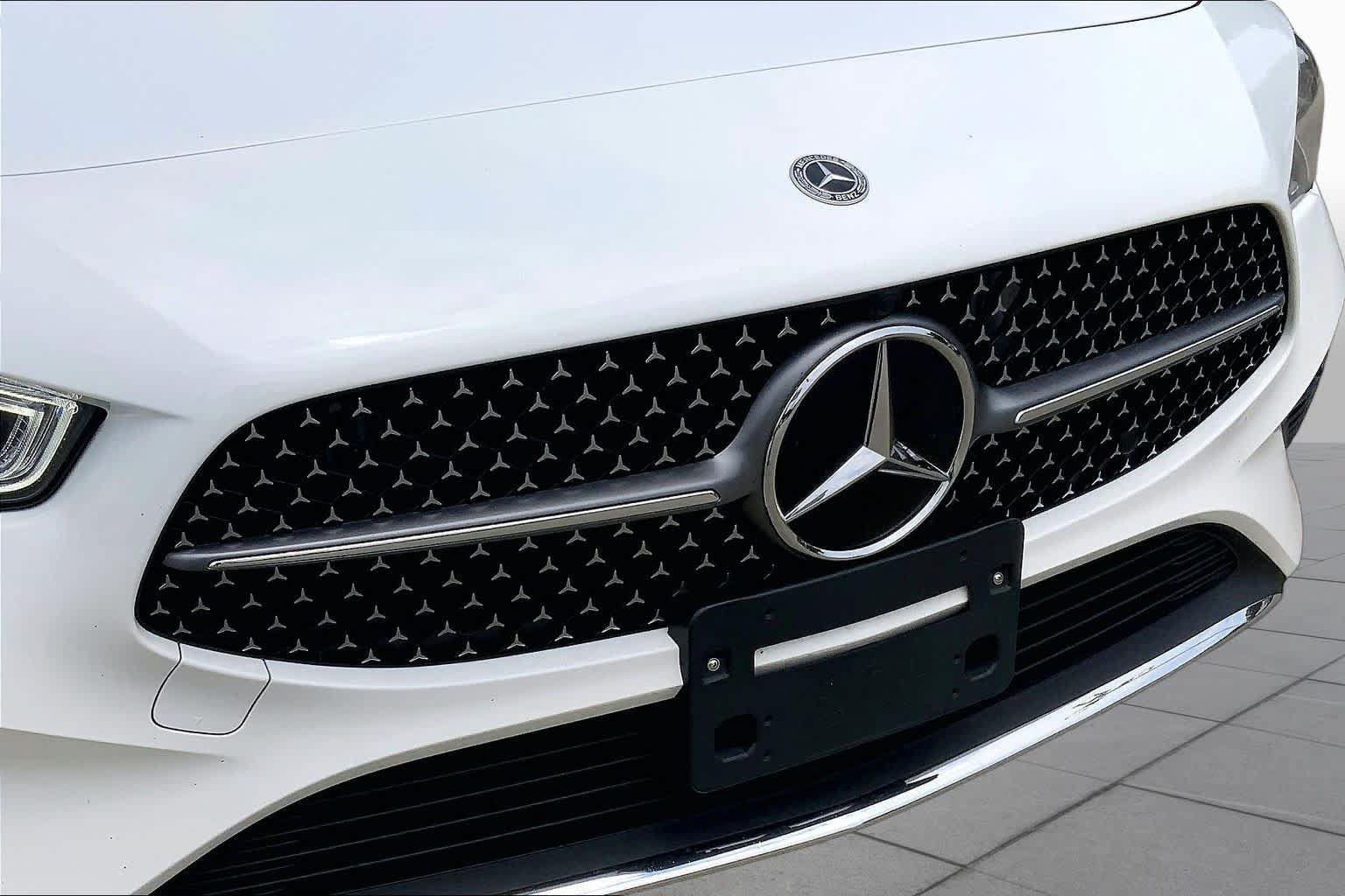 Used 2025 Mercedes-Benz CLA 250 image 31