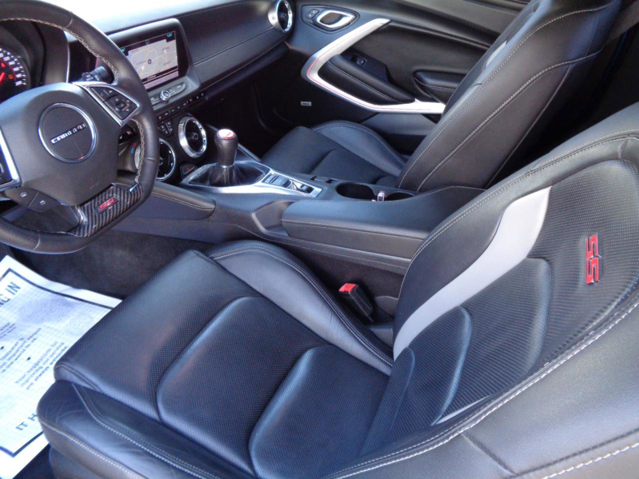 Used 2016 Chevrolet Camaro SS image 7