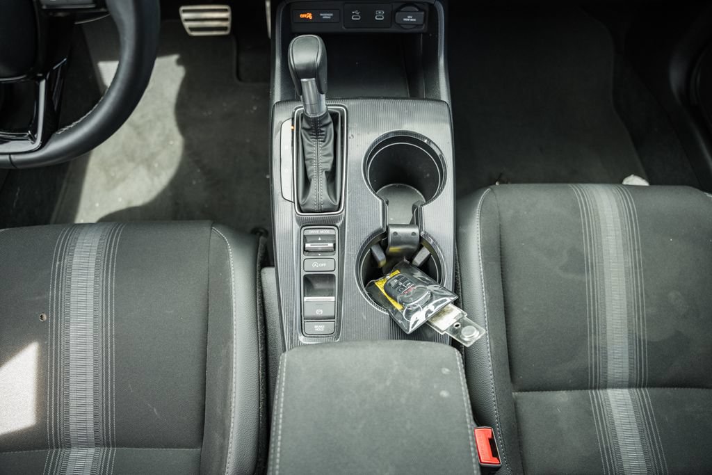 Used 2025 Honda Civic Sport image 24