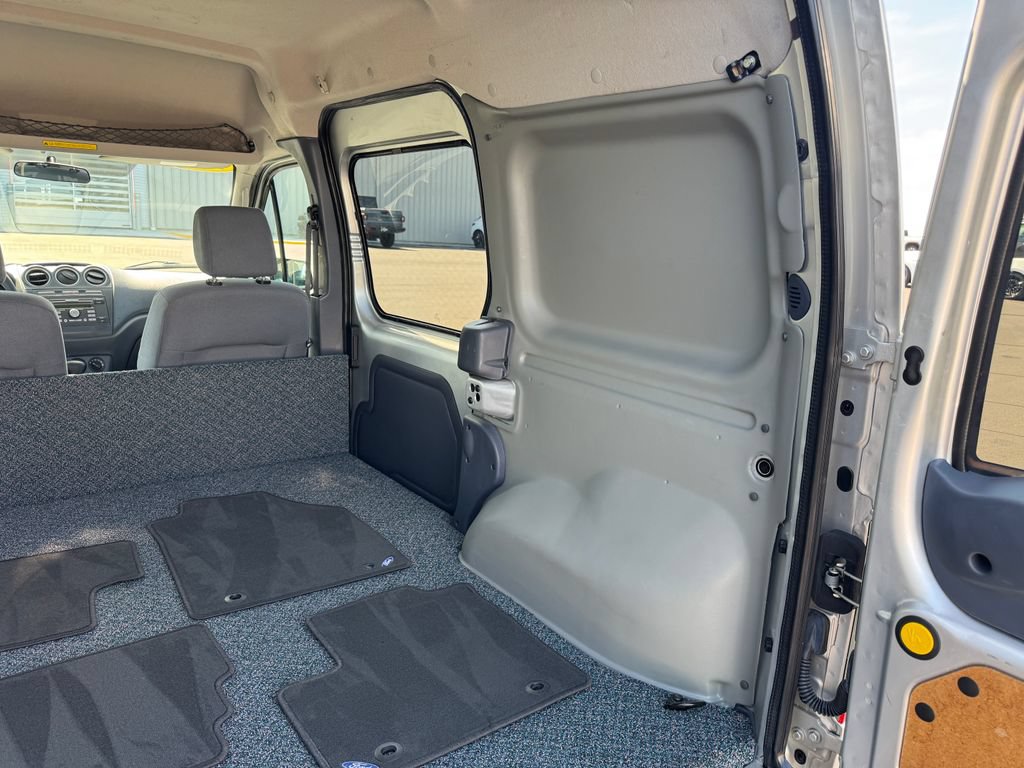 Used 2010 Ford Transit Connect XLT FWD image 12