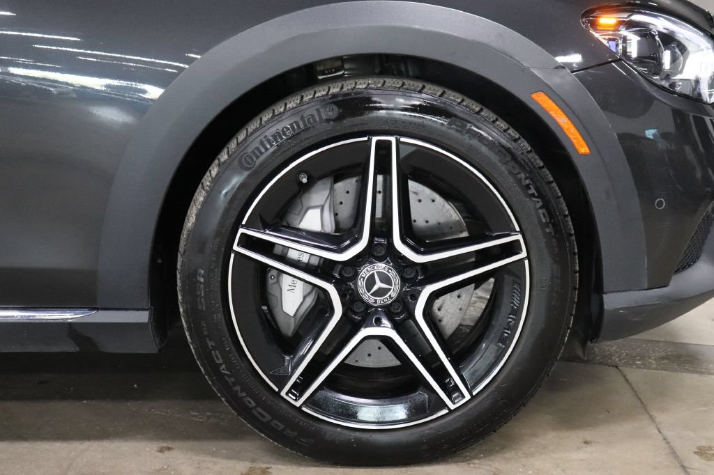 Used 2021 Mercedes-Benz E 450 4MATIC All-Terrain Wagon image 37