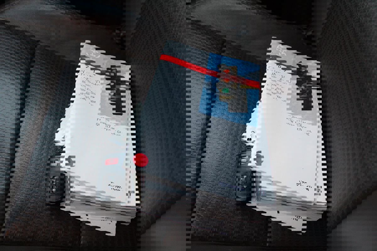 Used 2017 Toyota Tacoma Limited image 29