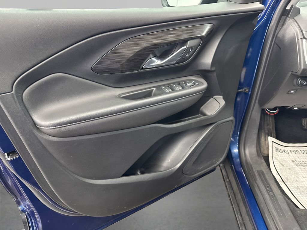 Used 2022 GMC Terrain SLE w/ Driver Convenience Package image 23