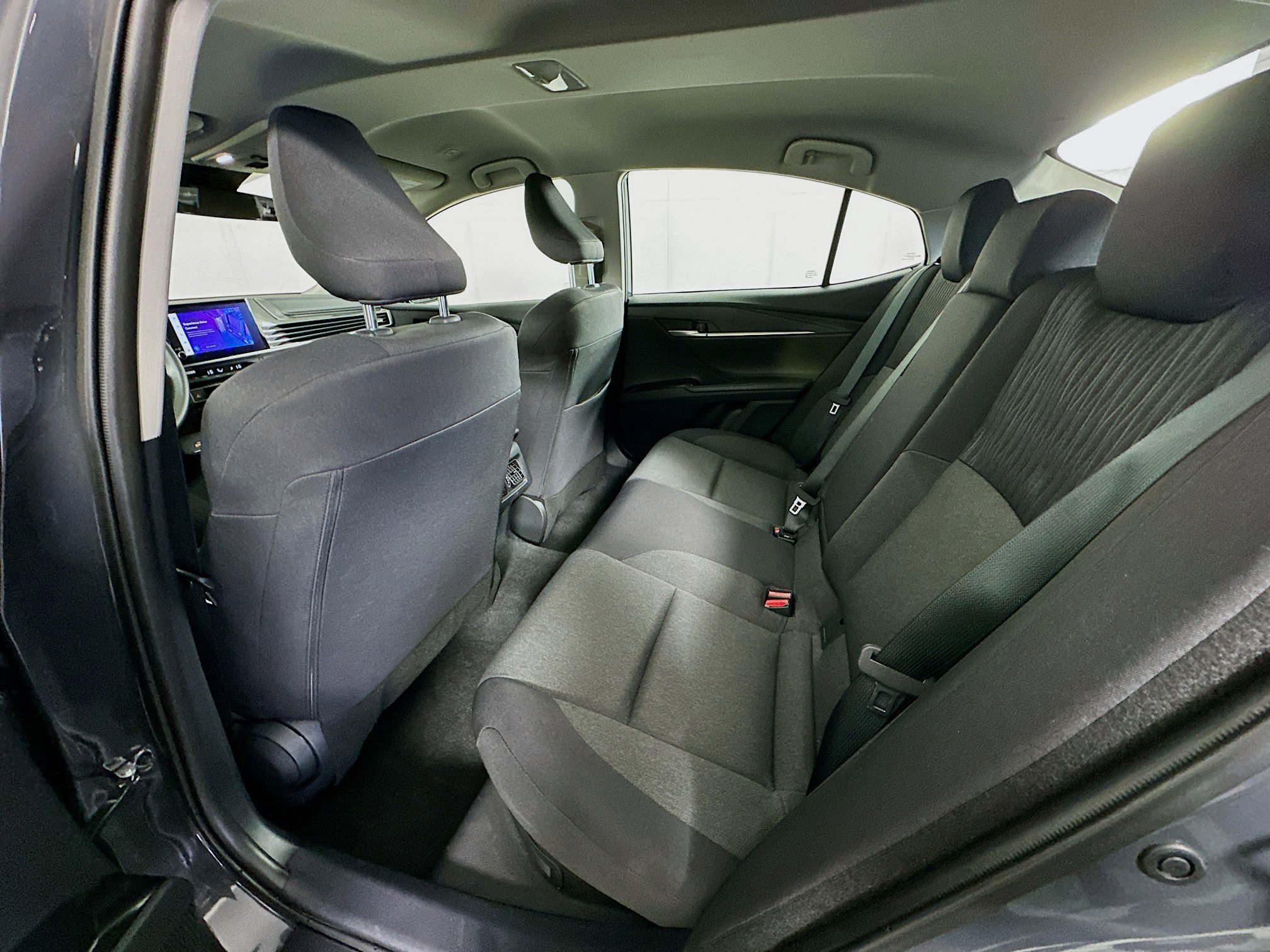 Used 2025 Toyota Camry LE image 26