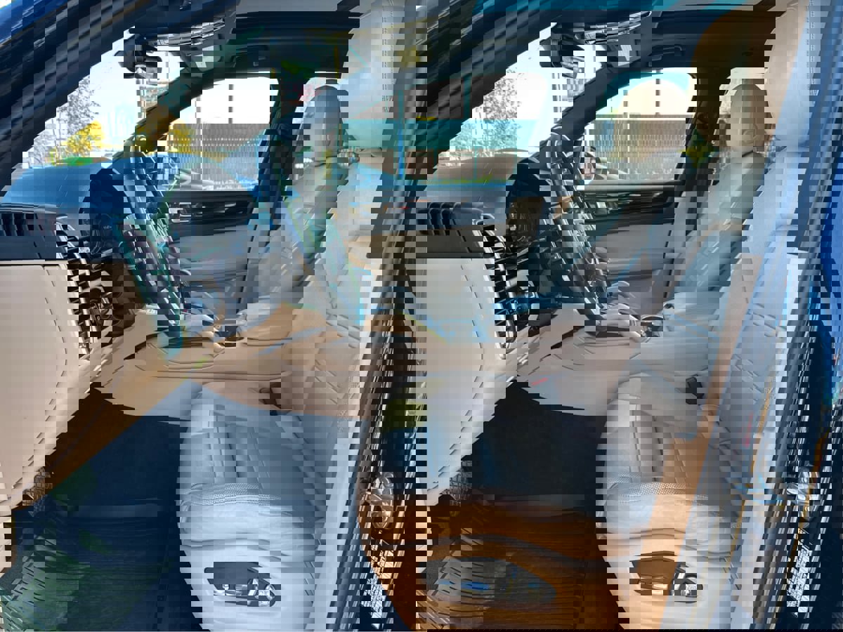 Used 2020 Porsche Cayenne image 10