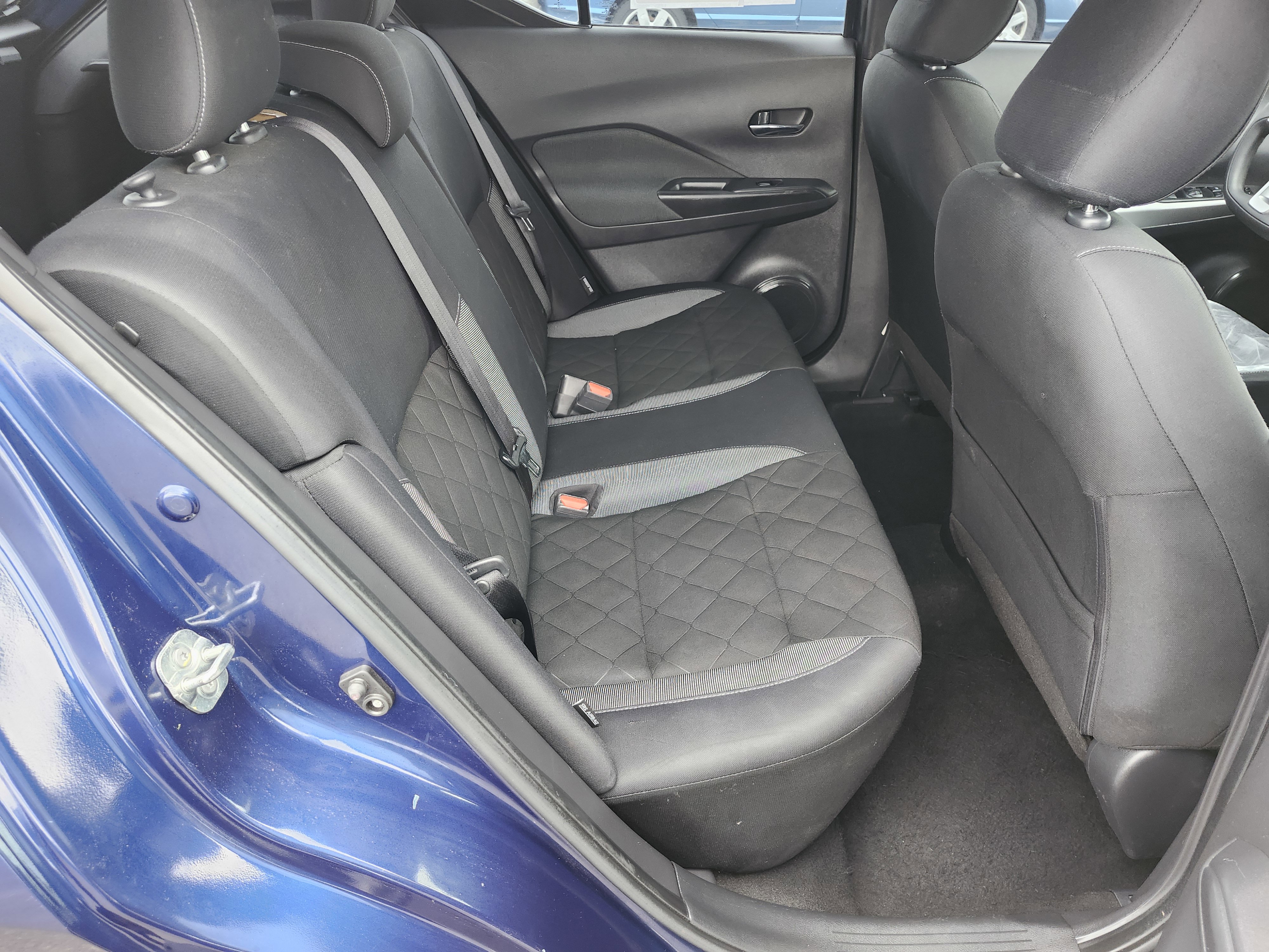 Used 2020 Nissan Kicks SV FWD image 17