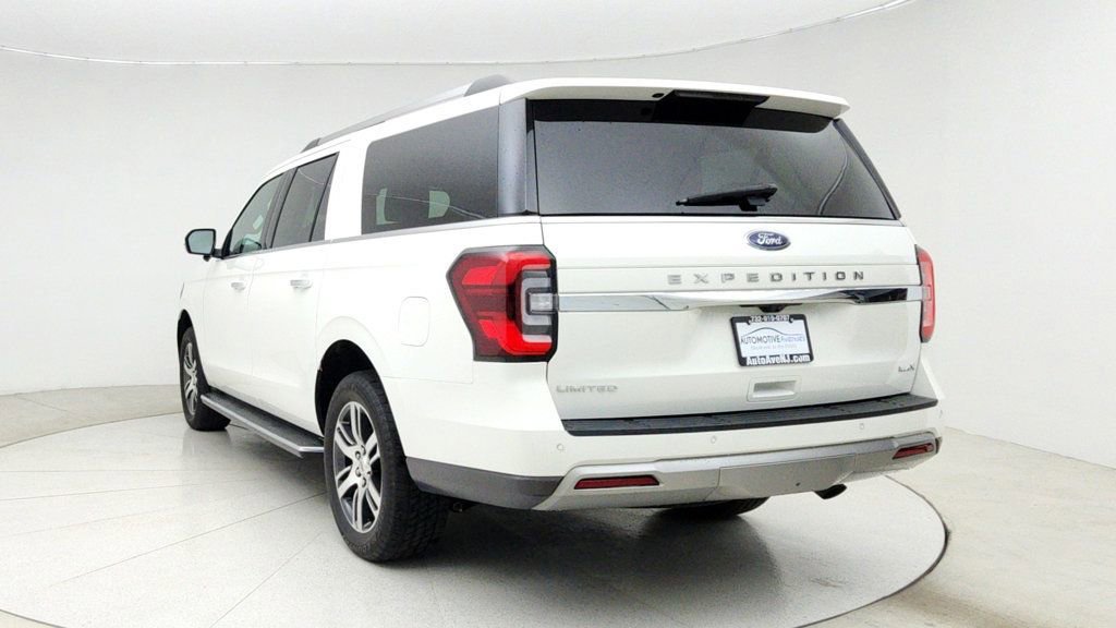 Used 2022 Ford Expedition Max Limited image 6