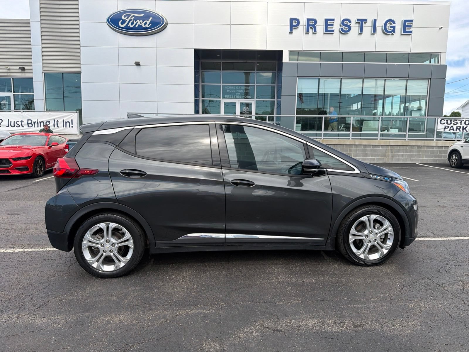 Used 2019 Chevrolet Bolt LT FWD image 6