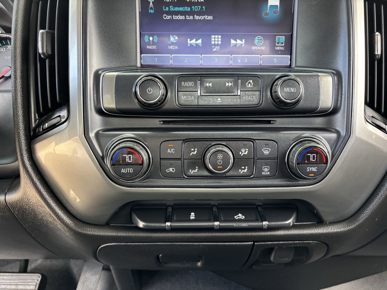 Used 2019 Chevrolet Silverado 1500 LT w/ All Star Edition AWD/4WD image 24