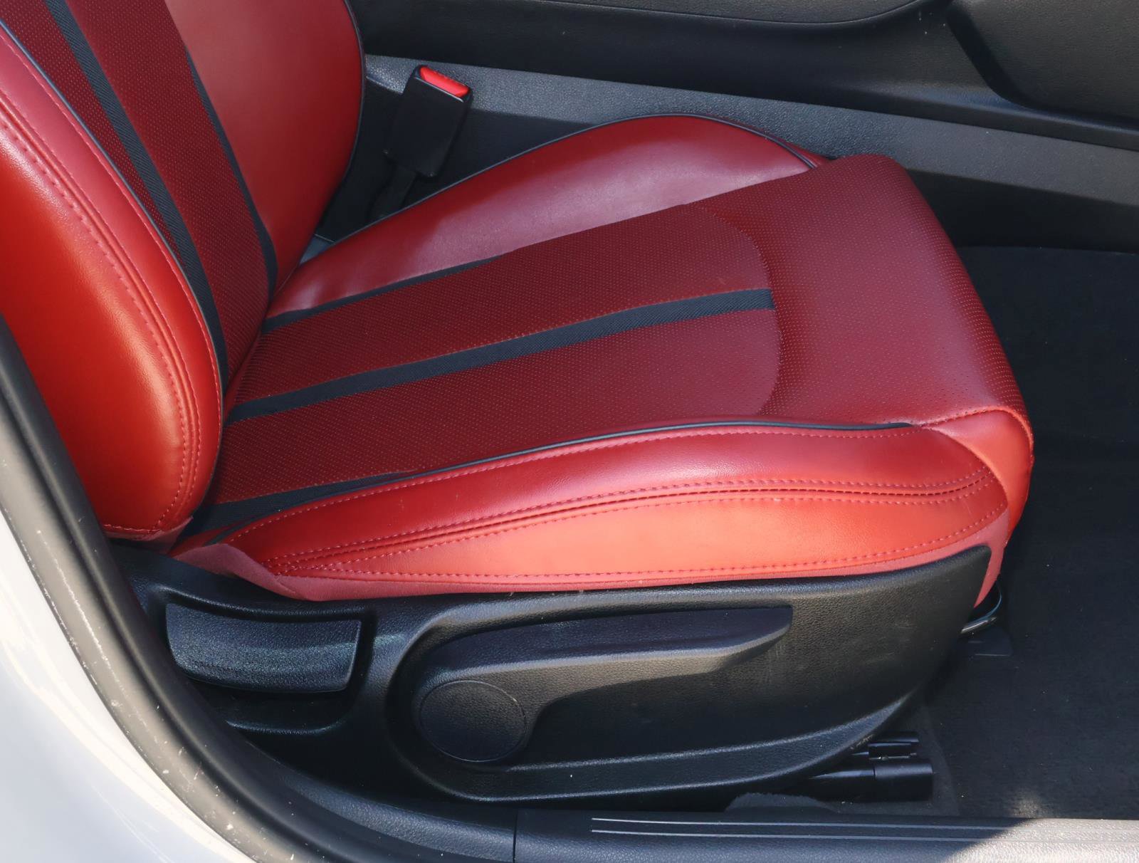 Used 2023 Kia K5 GT-Line image 18