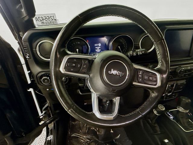 Used 2022 Jeep Wrangler Unlimited Sahara w/ Cold Weather Group image 11