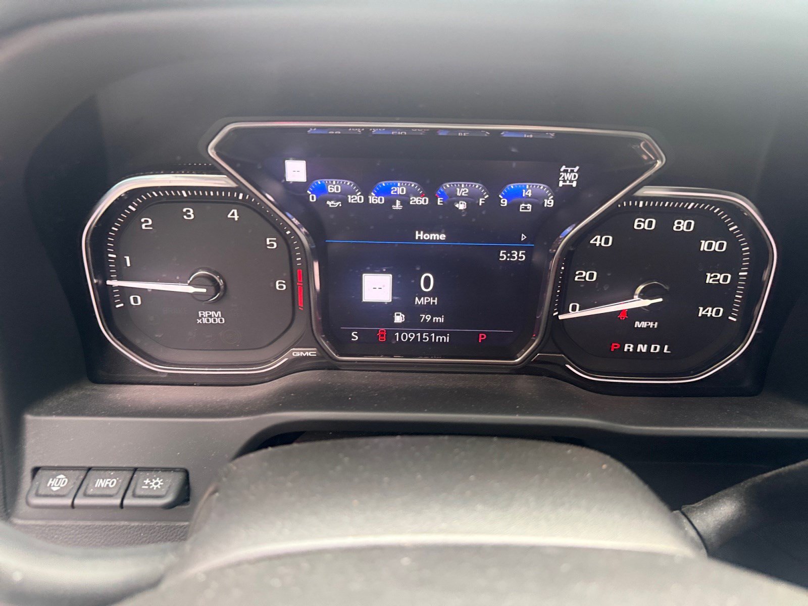 Used 2022 GMC Sierra 1500 AT4 w/ AT4 Premium Package AWD/4WD image 10