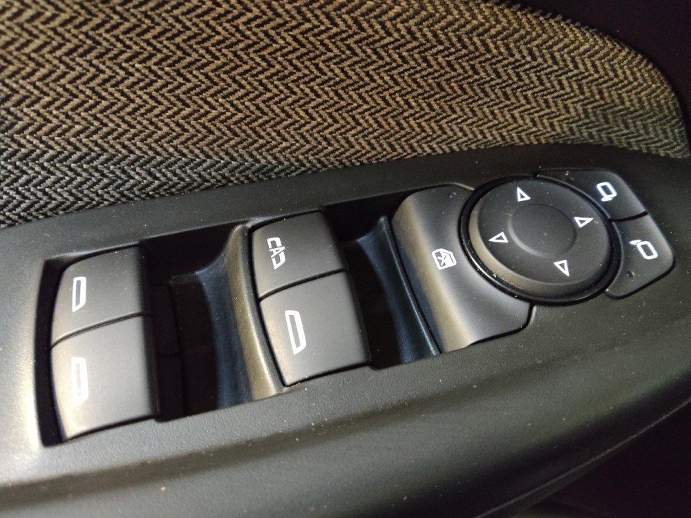 Used 2025 Chevrolet TrailBlazer LT image 27