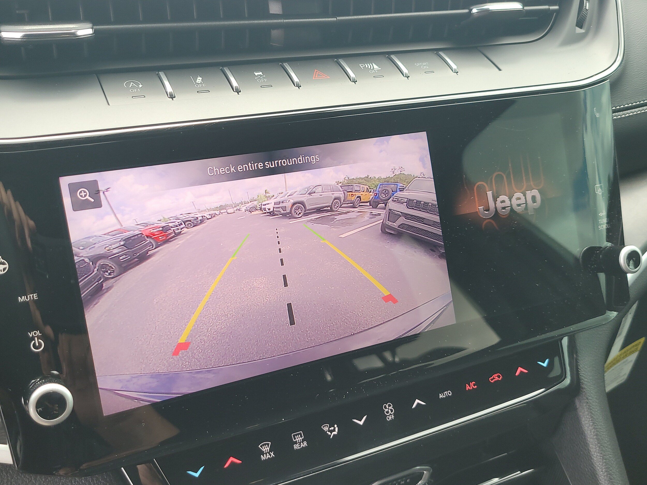New 2026 Jeep Grand Cherokee Altitude RWD image 19