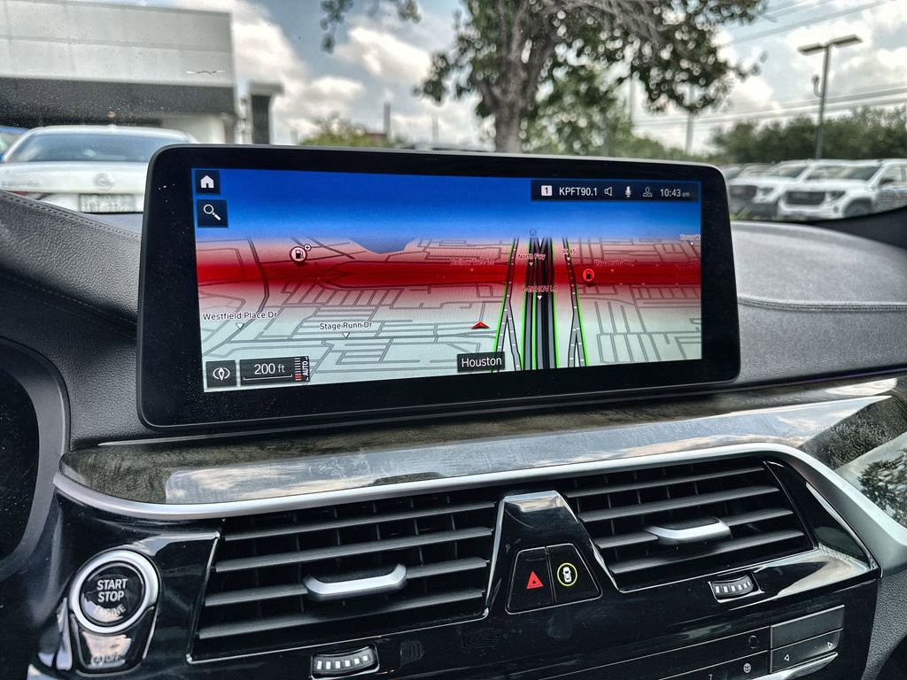 Used 2023 BMW M550i xDrive w/ Executive Package image 28