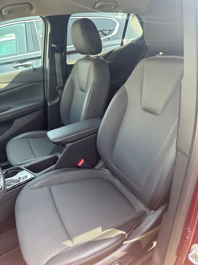 Used 2023 Buick Encore GX Select w/ Safety Package II FWD image 5