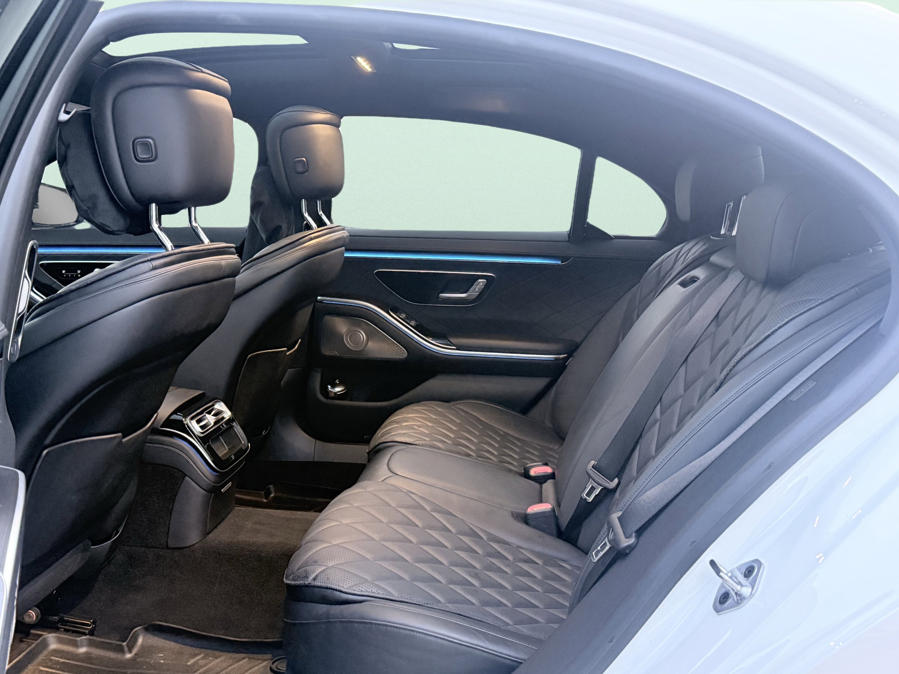 Used 2023 Mercedes-Benz S 580 4MATIC Sedan image 39