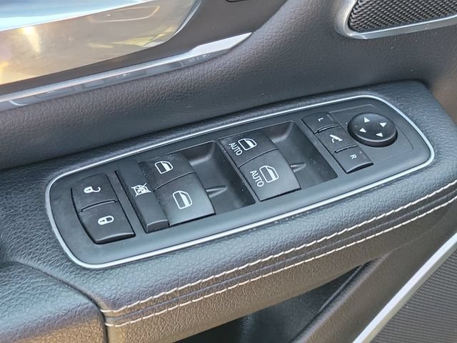 Used 2020 RAM 1500 Laramie AWD/4WD image 28