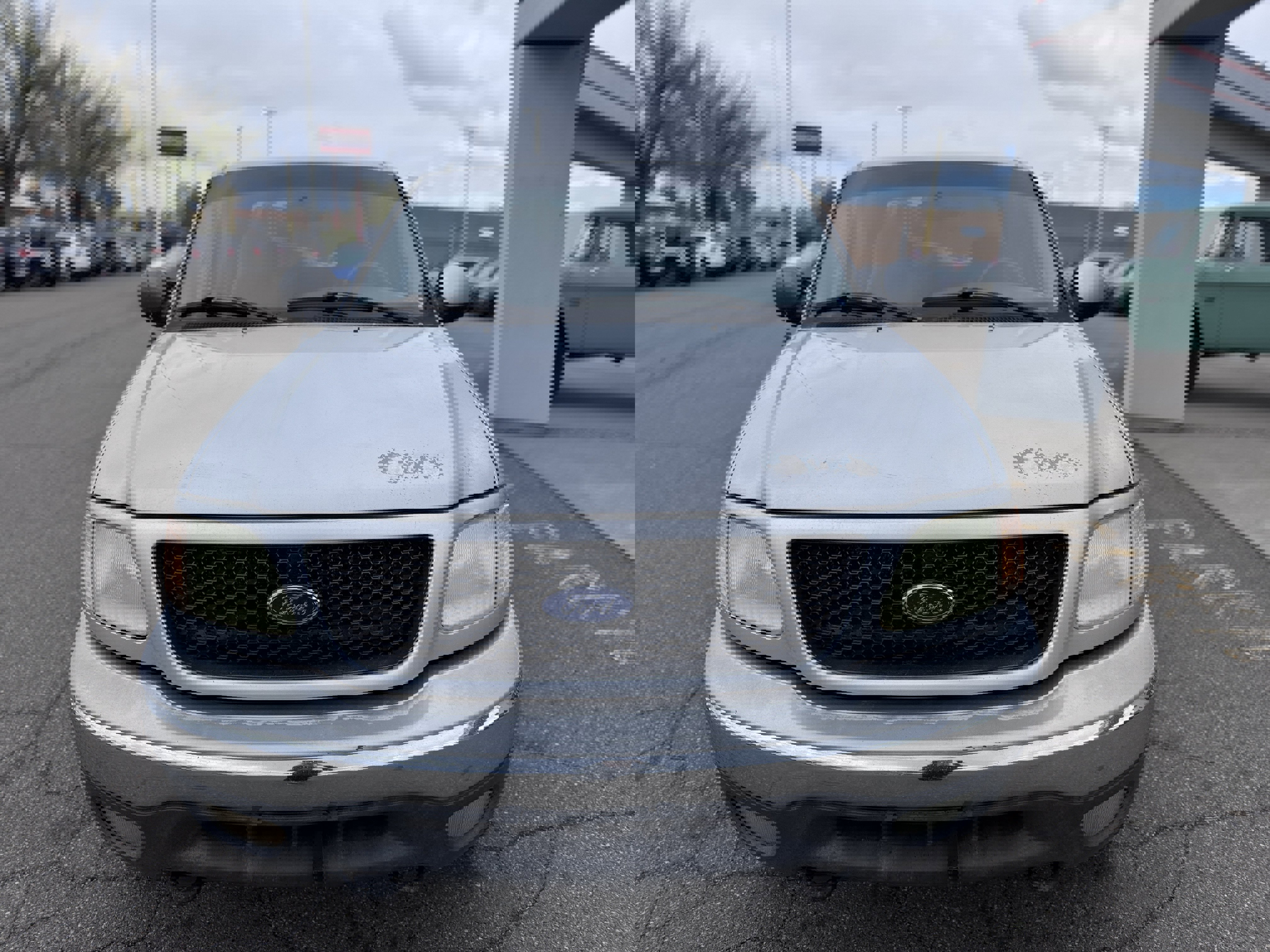 Used 2002 Ford F150 XLT AWD/4WD image 3