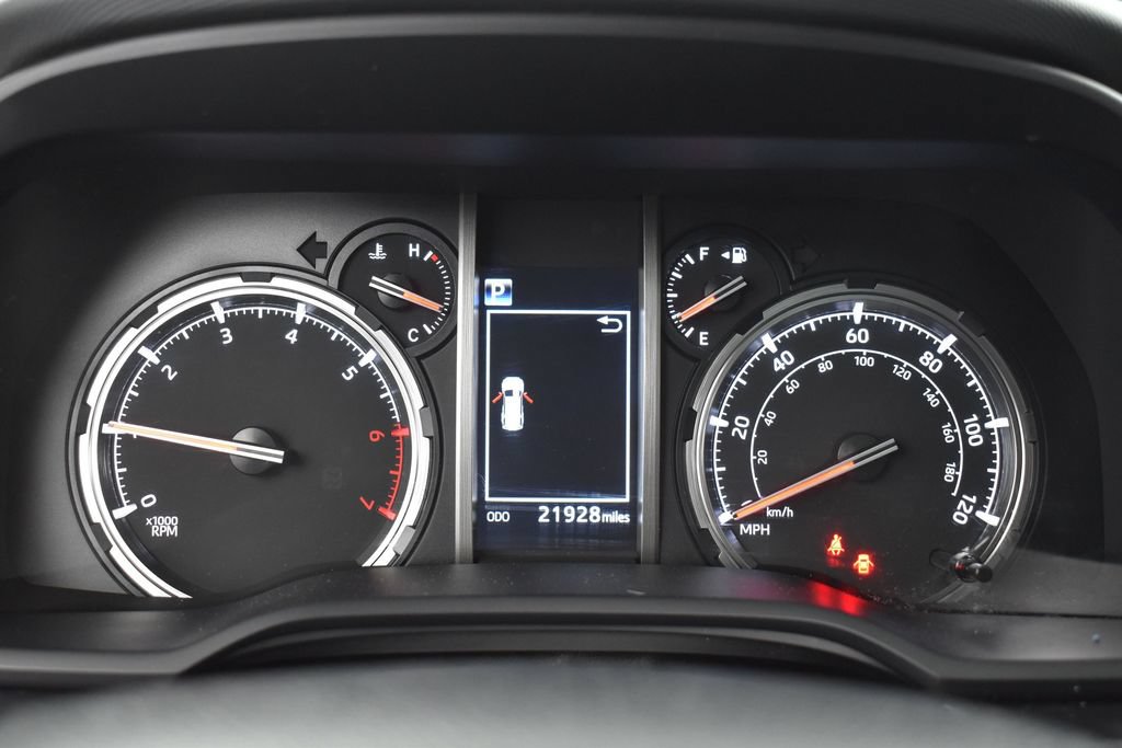 Used 2024 Toyota 4Runner TRD Off-Road Premium w/ Moonroof Package AWD/4WD image 19