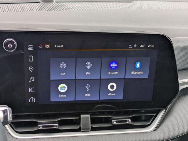 Used 2025 Chevrolet Equinox LT w/ Convenience Package II image 23