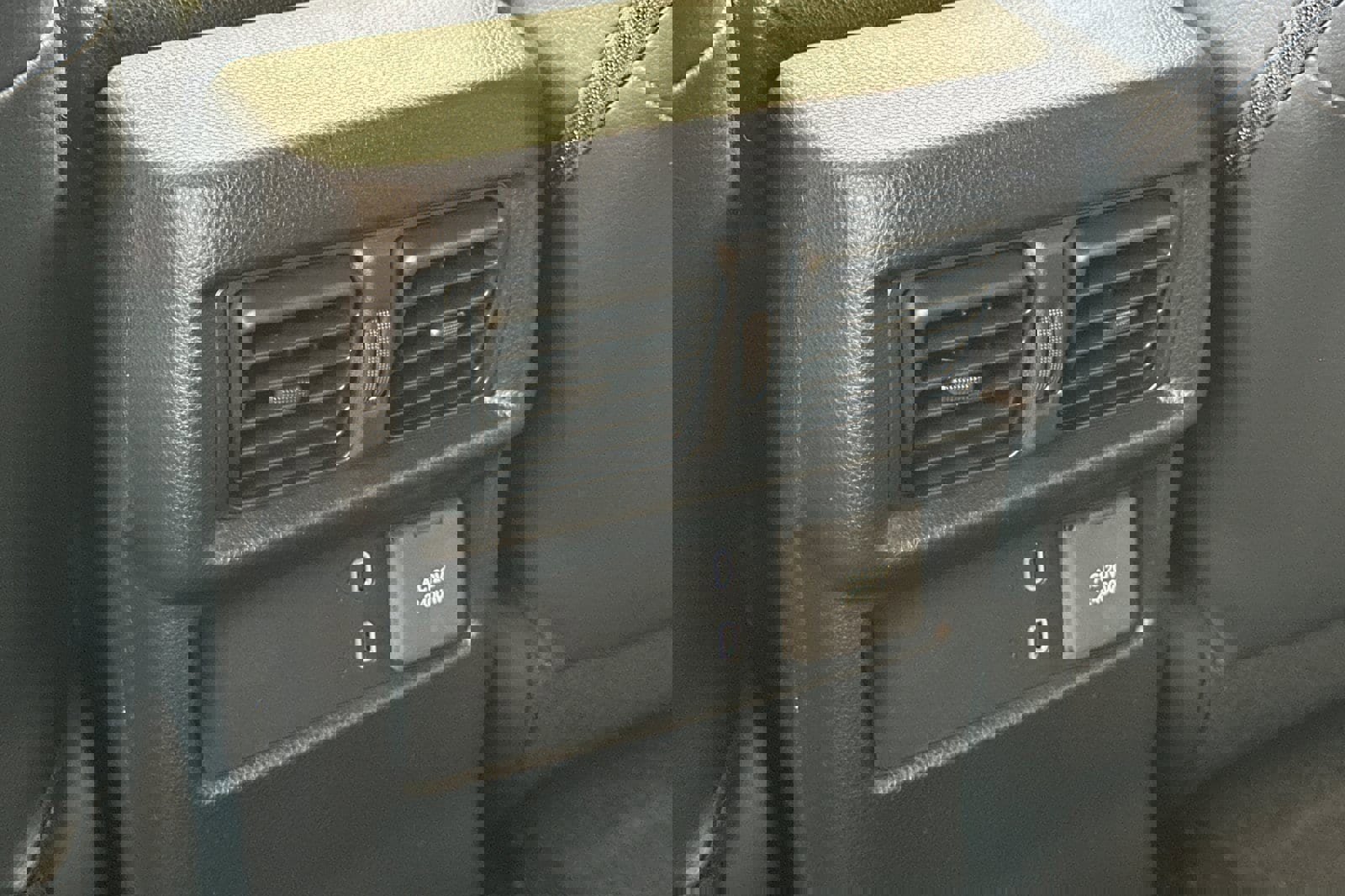 New 2025 Toyota 4Runner TRD Off-Road Premium image 14