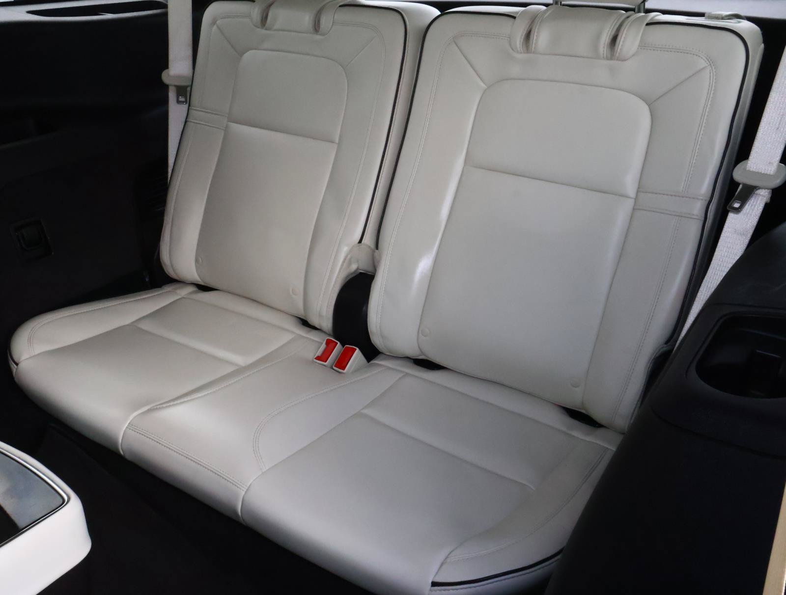 Used 2023 Lincoln Aviator Black Label w/ Jet Package AWD/4WD image 22