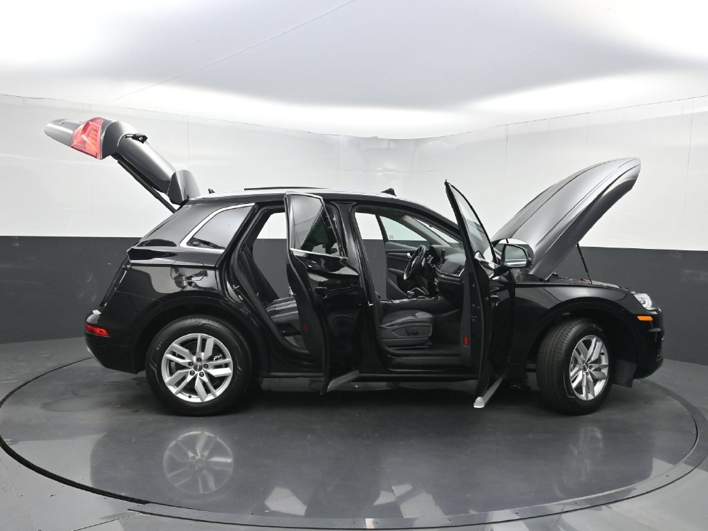 Used 2020 Audi Q5 2.0T Premium w/ Convenience Package AWD/4WD image 36