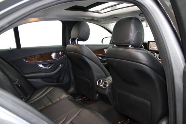 Used 2015 Mercedes-Benz C 300 4MATIC Sedan image 28