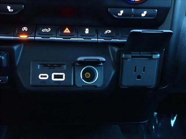 Used 2022 Chevrolet Silverado 1500 LT w/ Convenience Package II image 20